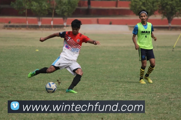 意媒称巴萨等队关注巴斯托尼国米计划续约至2030年球员不愿离队